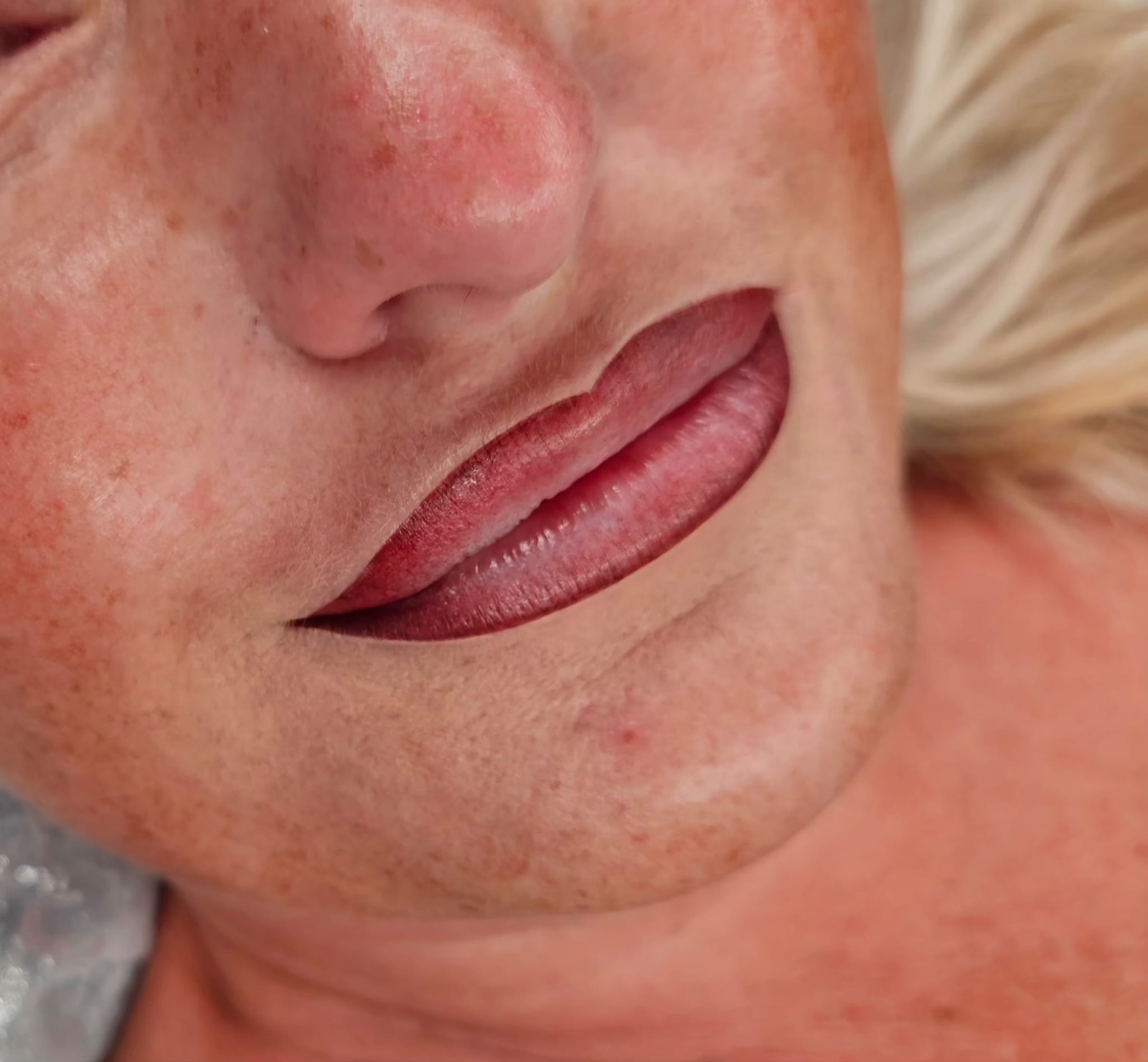 Aquarell Lips & Shaded Lipliner — Arbeit von HelloBeauty by LiLu